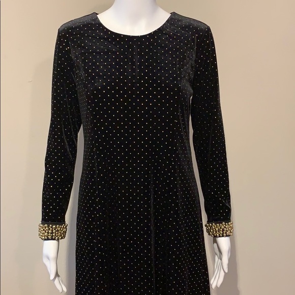 NWT Tahari Black Velvet Long Sleeve Dress Gold 6 - Picture 4 of 8